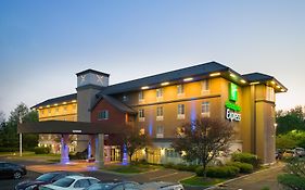 Holiday Inn Express Philadelphia ne Langhorne